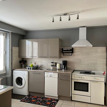 Апартаменти Gite Du St Martin Oradour-Fanais Екстер'єр фото